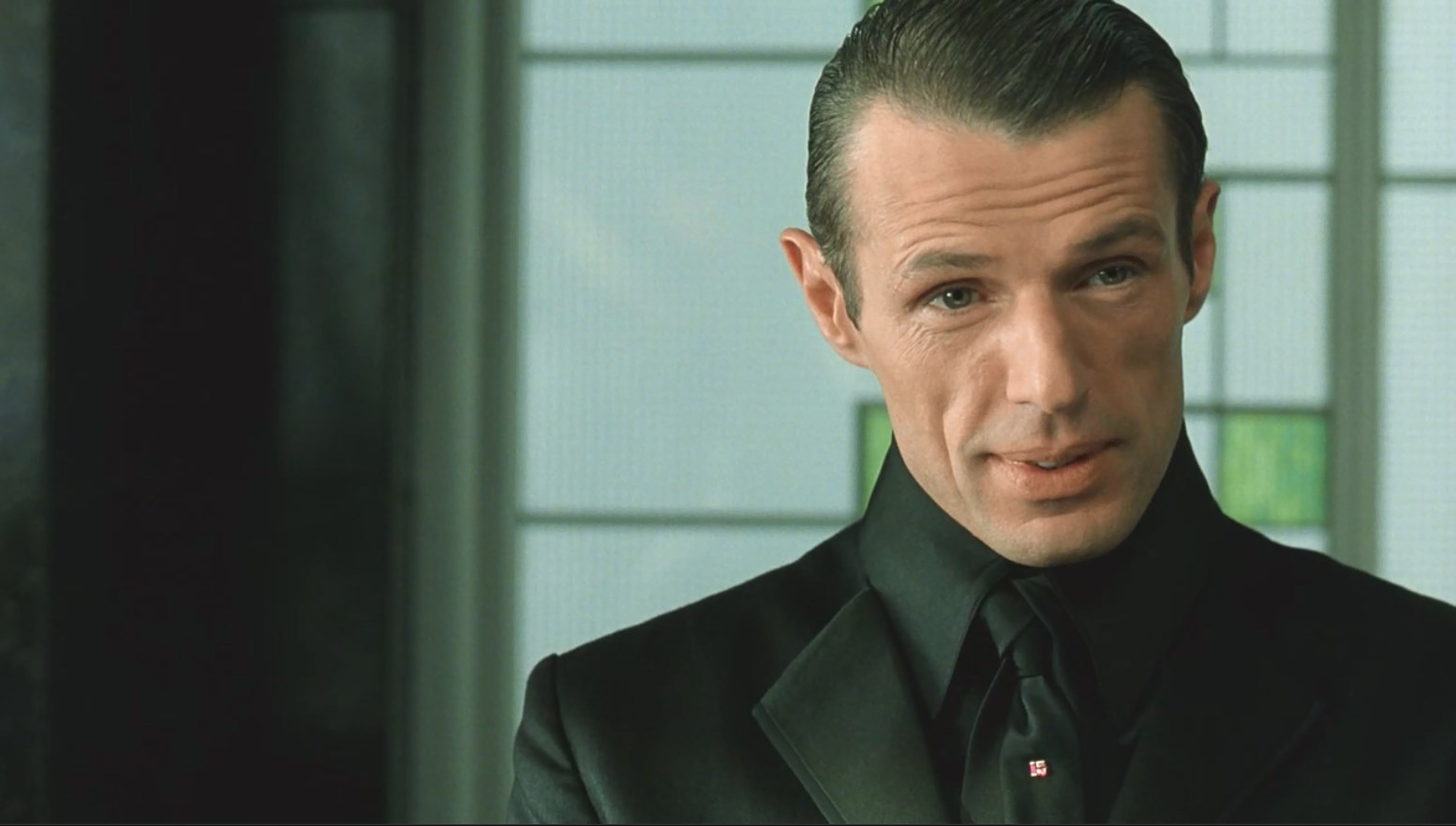 Выбор — это иллюзия, созданная между теми, у кого есть власть и теми, у кого её нет.