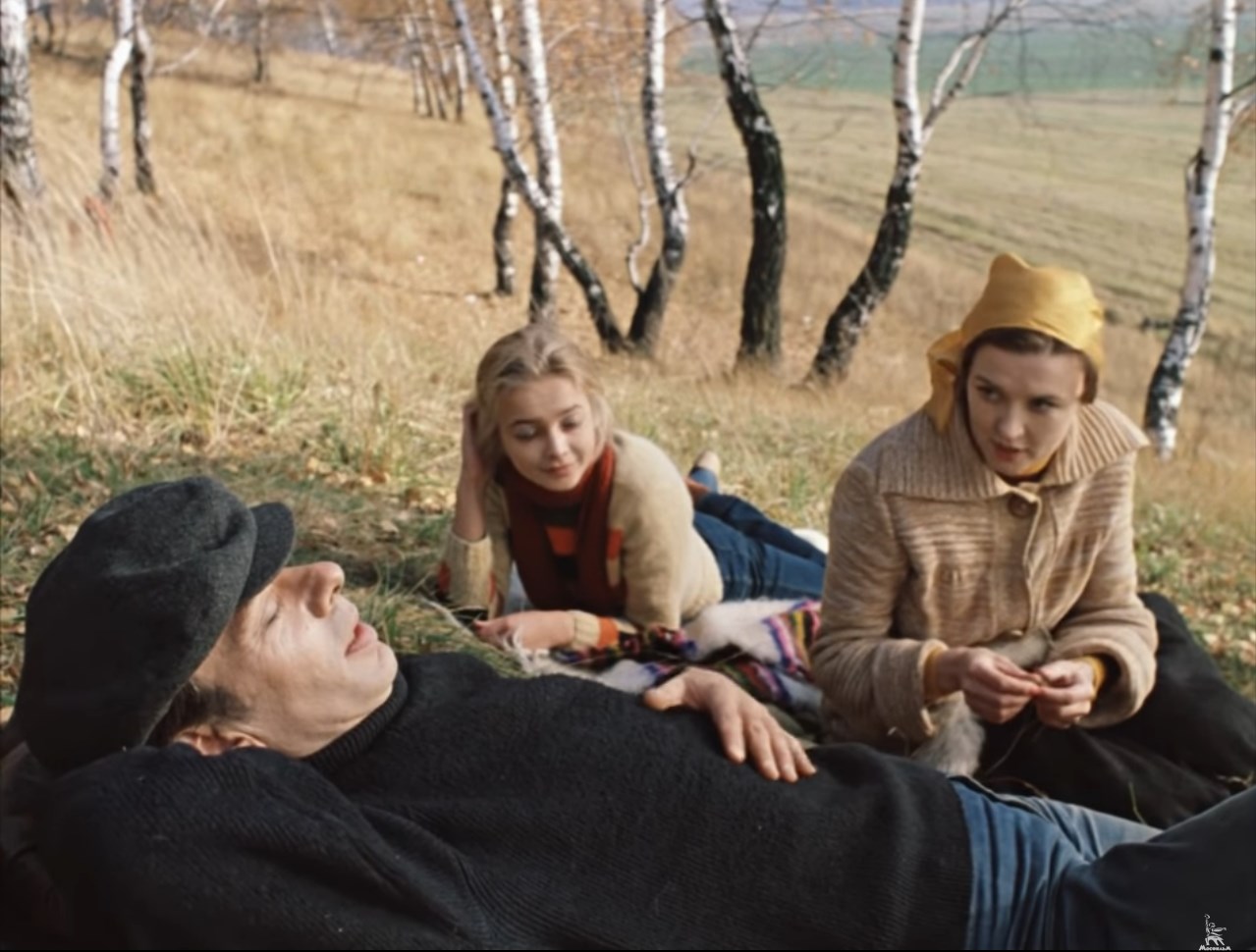 — Уж очень я какой-то идеальный получился.
— Ничего, жизнь это поправит.