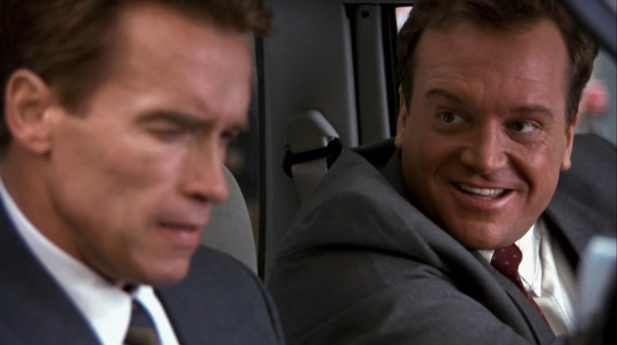 Ох уж эти женщины! И жить с ними невозможно, и пристрелить жалко.