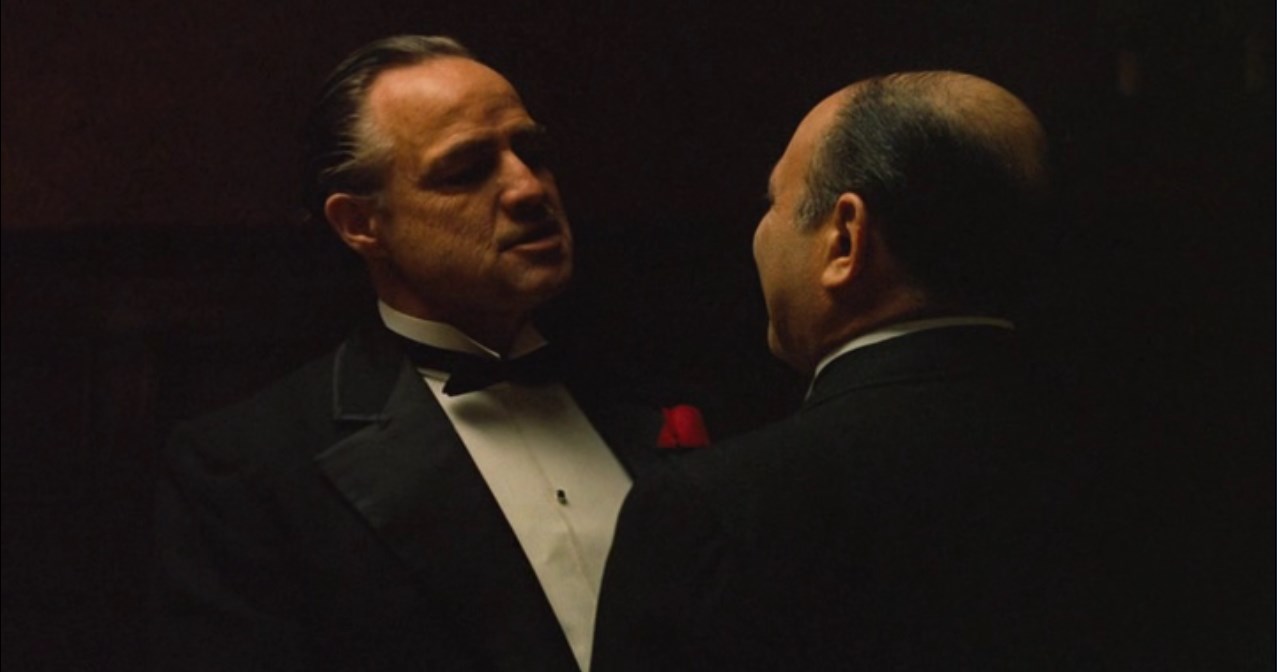 Когда-то — может быть, такой день никогда не придет, — я попрошу тебя о какой-нибудь услуге, но до этого дня прими справедливость как подарок в день свадьбы моей дочери.