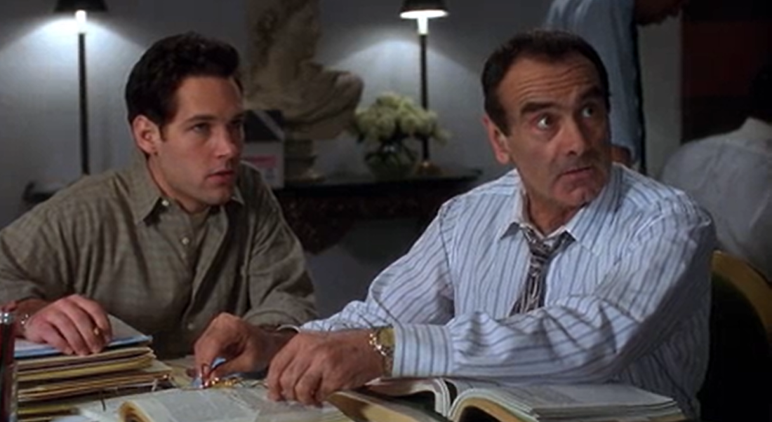 Если что-нибудь случится с моей дочерью, у меня есть револьвер и лопата. Сомневаюсь, что я промажу.