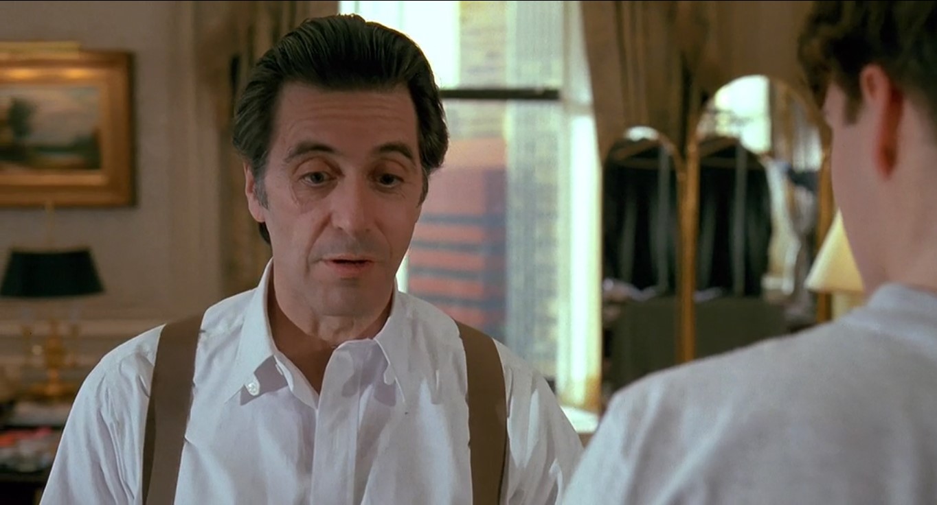 Чарли, если ты не запоешь сейчас – ты до конца жизни будешь продавать печенье в своей лавке в Орегоне. Возможно, последними словами в твоей жизни будет фраза: «Спасибо за покупку! Приходите еще».