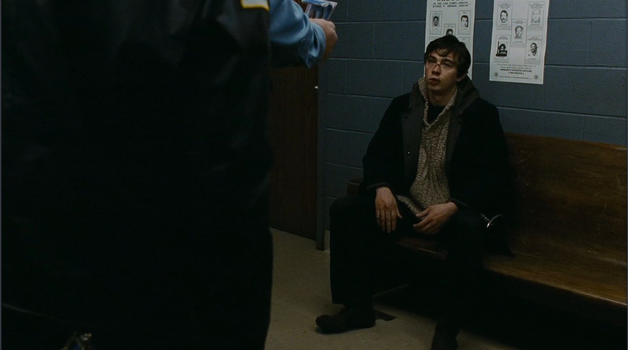 — Я же говорю, я доктор, турист. Приехал к Дмитрию Громову, другу своему, хоккеисту. Я в Америке в первый раз. Я же не знал, что у вас не везде можно ходить... У нас вот везде можно... 
— Fuck the niggers.