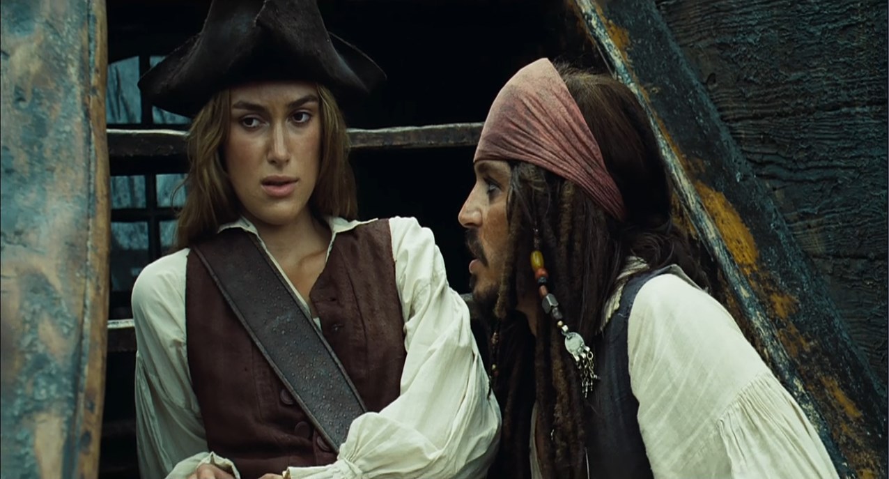 — Интуиция и знание женской натуры говорят мне, что ты в раздумьях.
— Не думала, что свадьба сорвётся... Так замуж хочется.