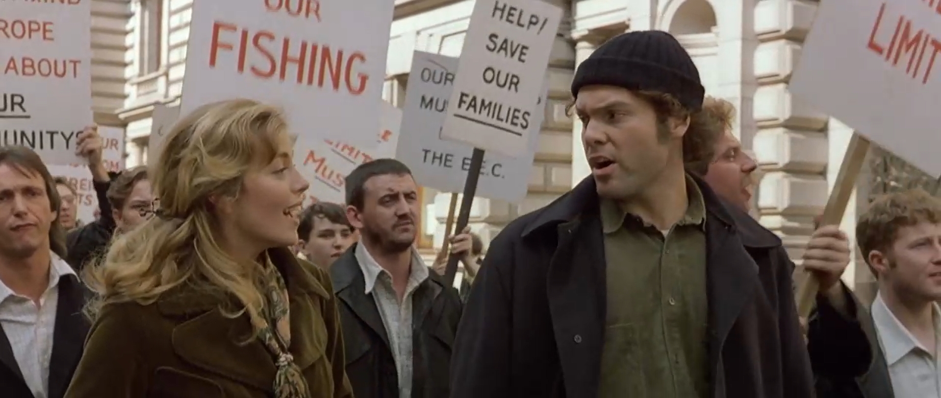 — Я писала тебе.
— Не получал.
— А я не отправляла.
— Вот и ладно.