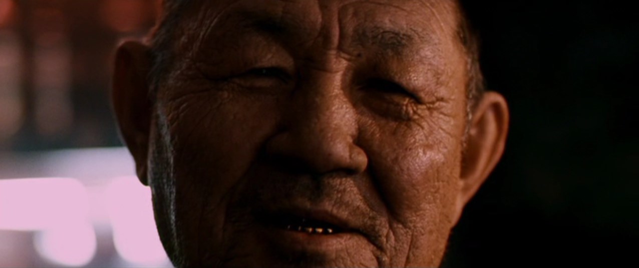 А чужую судьбу вообще не изменить. Каждый отвечает только за свою собственную. Помнишь, где ты сломал свою судьбу?