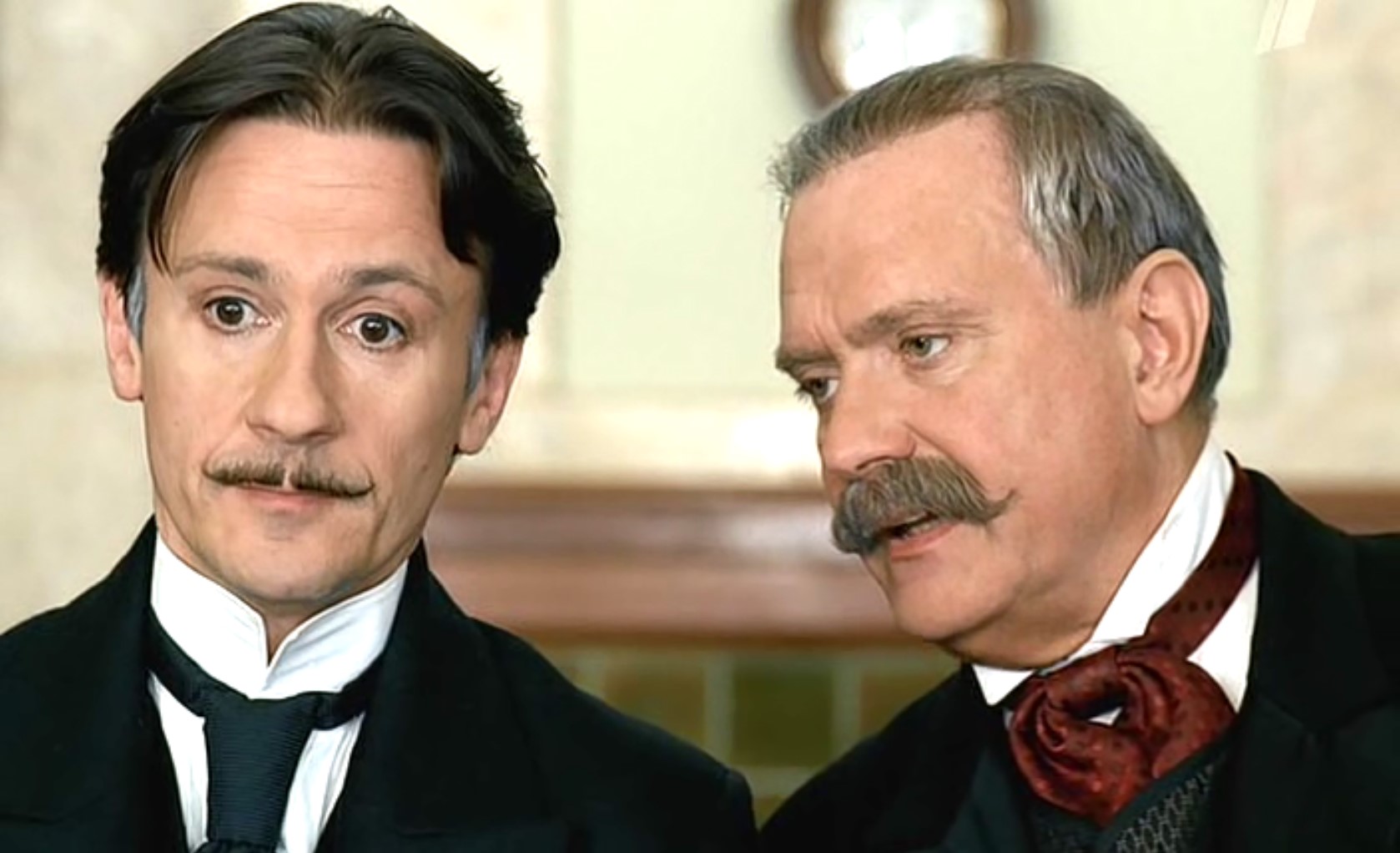 Глеб Георгиевич Пожарский — Стало быть, всё-таки себе дорожку-то расчищаете, а не России.
— А я себя, в отличие от вас, от России не отделяю. Что выгодно России, выгодно и мне. И наоборот, надеюсь.