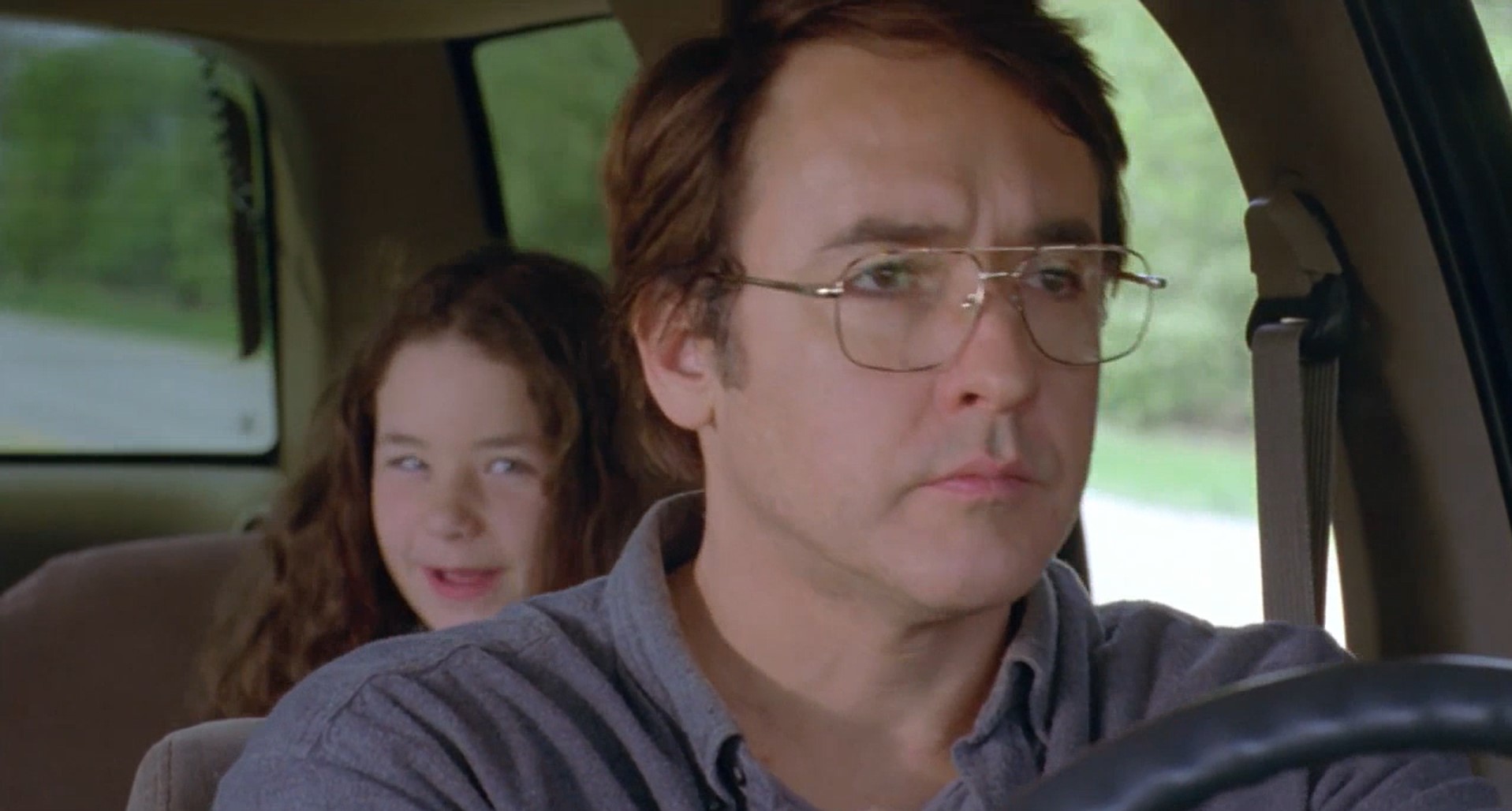 — Папа?
— Да?
— Что ты делаешь на работе целый день?
— Продаю разное дерьмо..
— Папа!
— Прости. Продаю разные вещи.