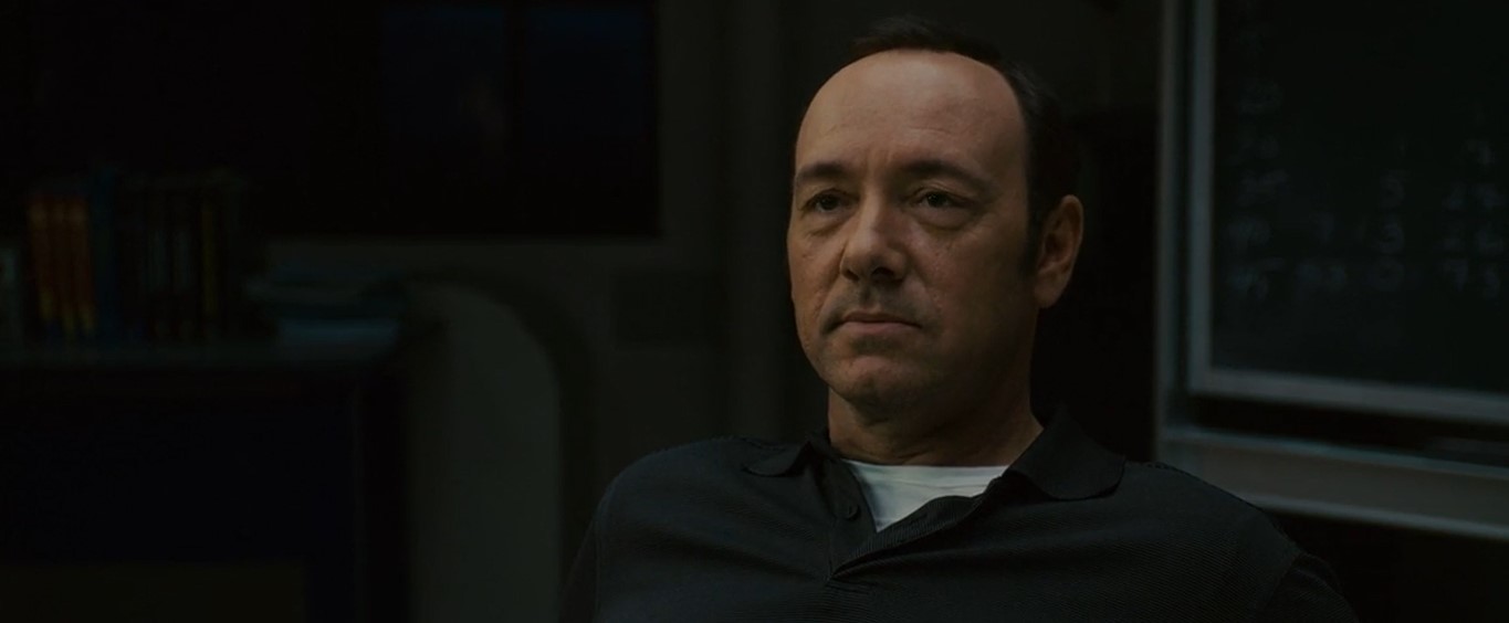 — Джимми взяли в Google.
— Джимми взяли в Google?
— Повезло, согласен.
— Но если вы здорово зарабатываете, почему он ушёл?
— Я сказал «Google», а не «пиццерия».