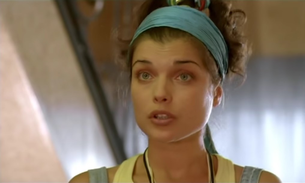 — Кстати, Саша, насчёт опоздания: мы вот только что отплыли.
— Как отплыли? Но это же бардак.
— Зато ты главный.